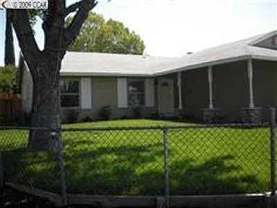 1st image of 1836 Mission Dr
