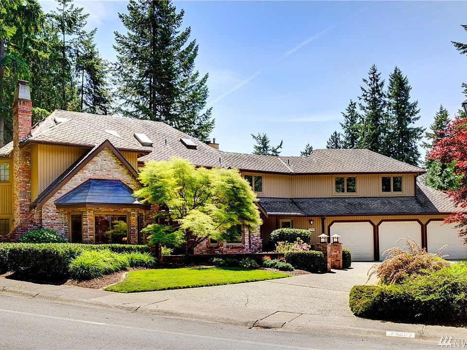 1st image of 22303 NE 25th Way