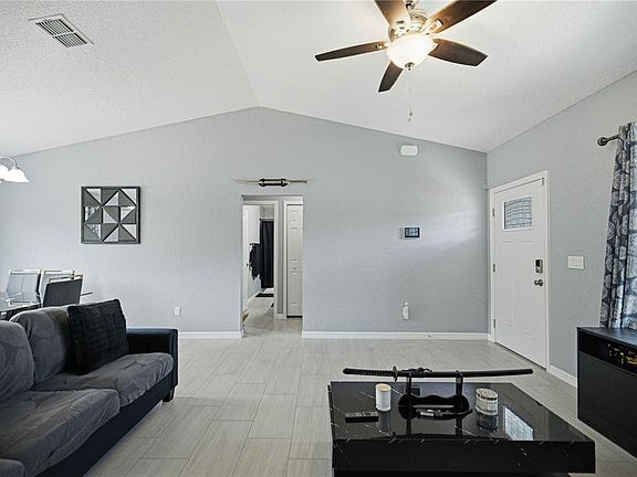 4th image of 17725 SW 31ST AVENUE