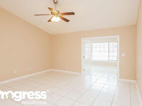 4th image of 4284 Hanging Moss Dr