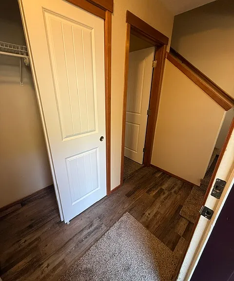 4 SW Boundary St #3 — Photo 2