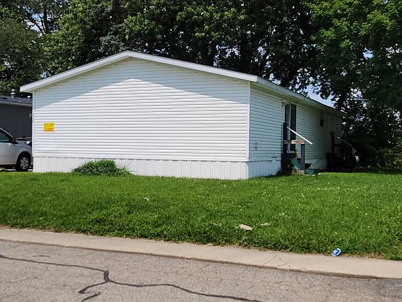 2nd image of 6725 Peyton Pl #16