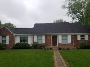 200 Dellrose Dr, Nashville, TN 37214