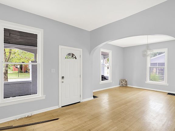 4th image of 6103 Guilford Ave