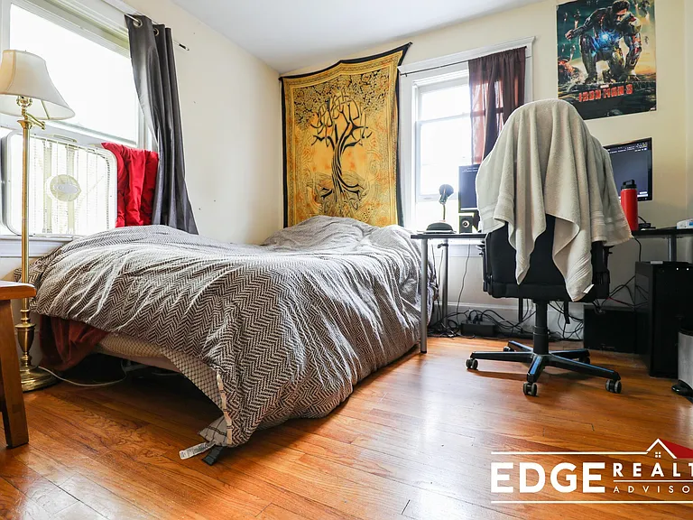 24 Lyne Rd #2 — Photo 6