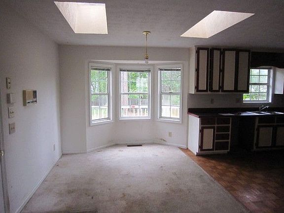 4th image of 3035 Ashley Pines Dr
