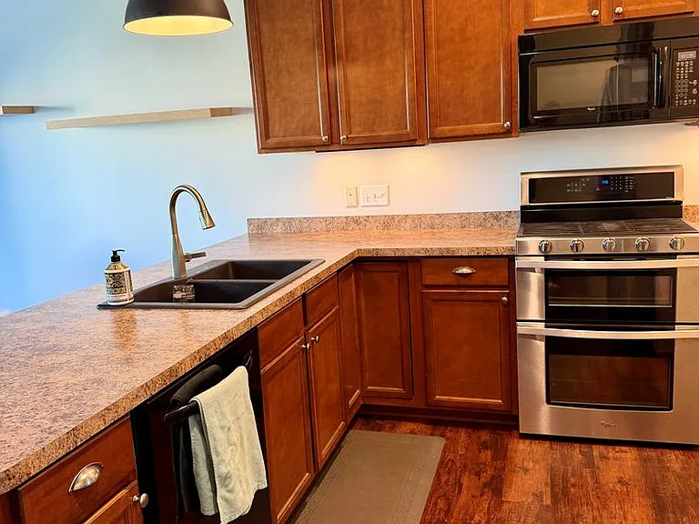 15111 Louisiana Ave — Photo 10