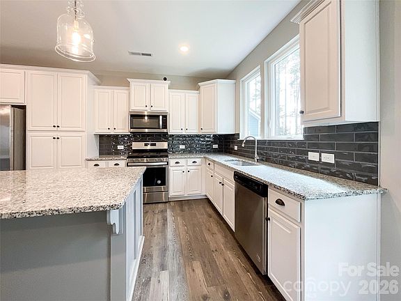 5th image of 21228 Sanctuary Dr