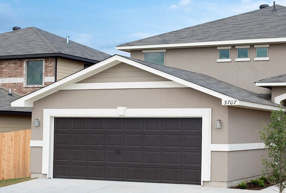 1st image of 3707 Jose C Santos Dr