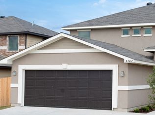 3707 Jose C Santos Dr, Laredo, TX 78046