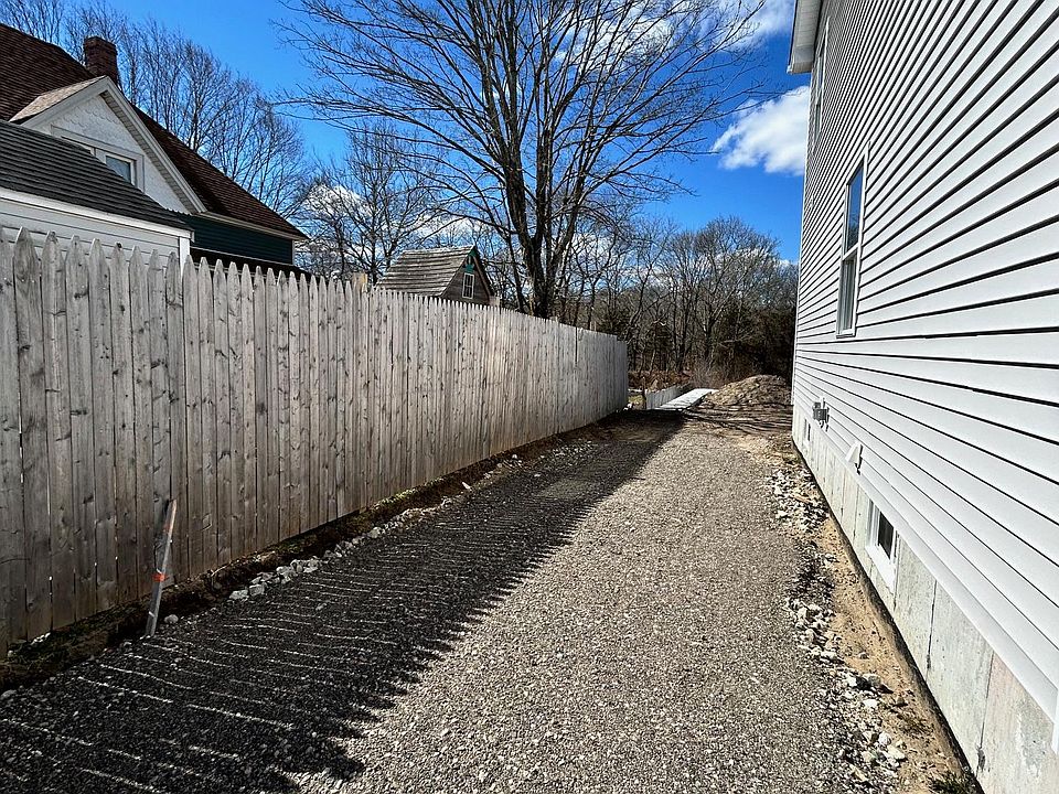 60 White Rock Rd 1, Westerly, RI 02891 Zillow