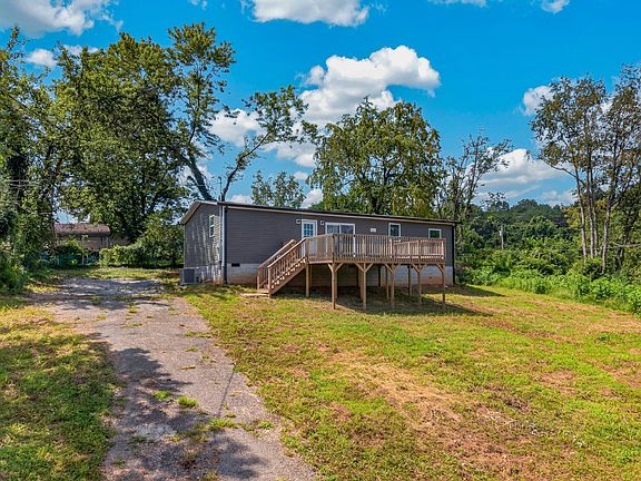 5th image of 135 Gamble Ln
