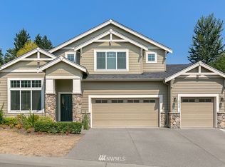 5412 NE 197th Place Lake, Seattle, WA 98133