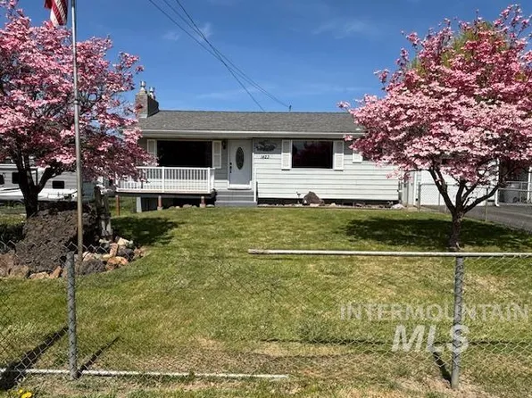 1423 Grelle Ave, Lewiston, ID 83501