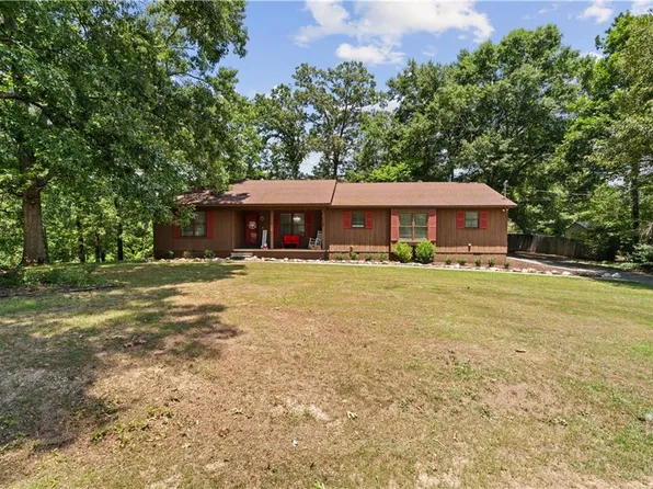 234 Chiefvan Ter NE, Calhoun, GA 30701