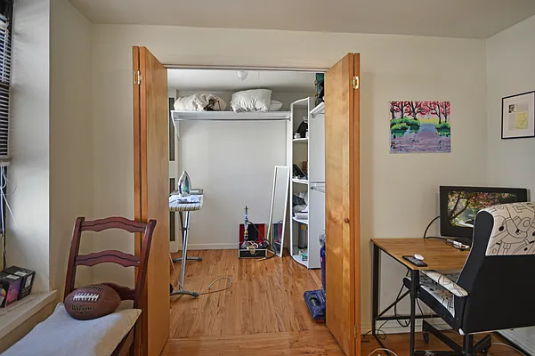 Rented by Compass | media 9