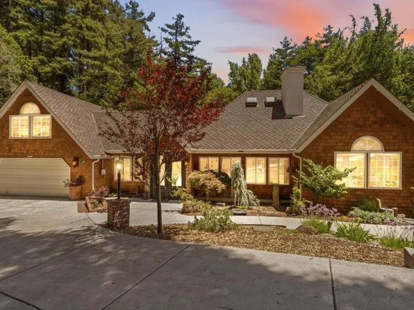 220 Miracle Ln, Santa Cruz, CA 95060