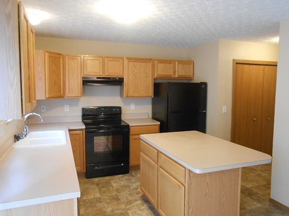 5th image of 8809 Ormiston Cir