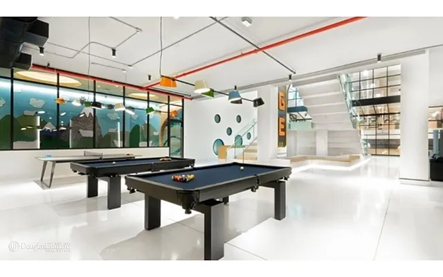 Rented by Douglas Elliman | media 9