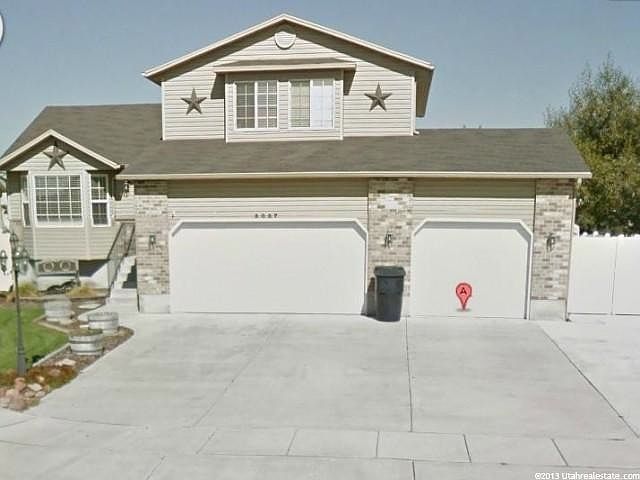 2nd image of 2027 S Lake Mesa Dr