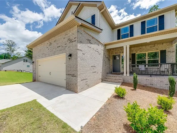 191 Eagle Heights Dr, Maysville, GA 30558