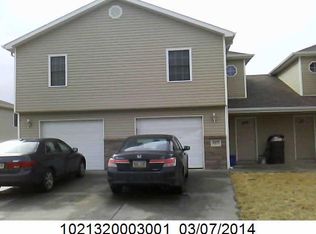 2033 W South St APT 1, Lincoln, NE 68528
