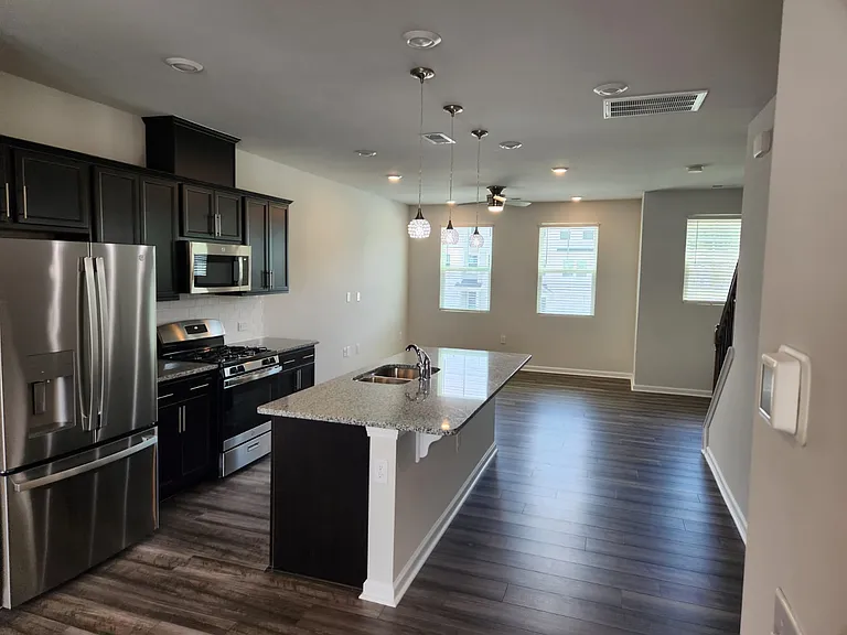 2726 Chert Ln — Photo 15