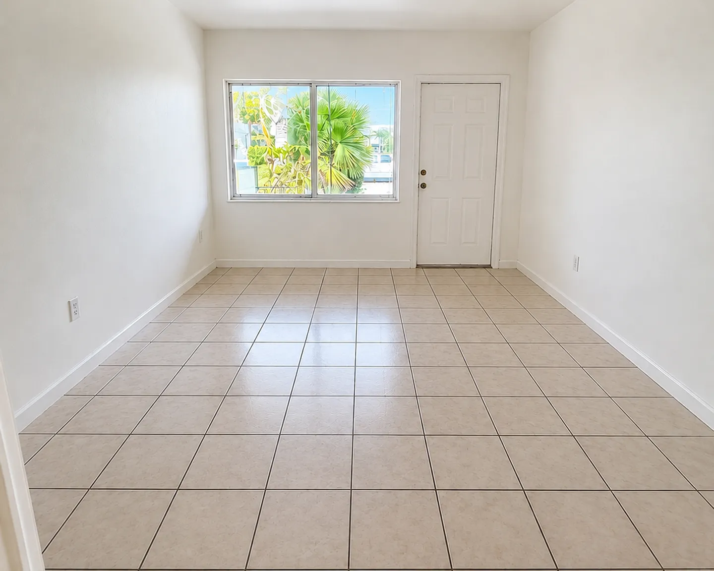 Spring Gardens Apartments — Photo 3