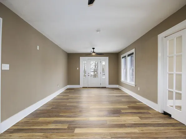 1304 Paris Rd #A, Columbia, MO 65201