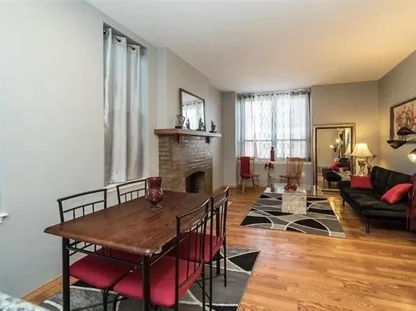2017 S Grand Blvd, Saint Louis, MO 63104