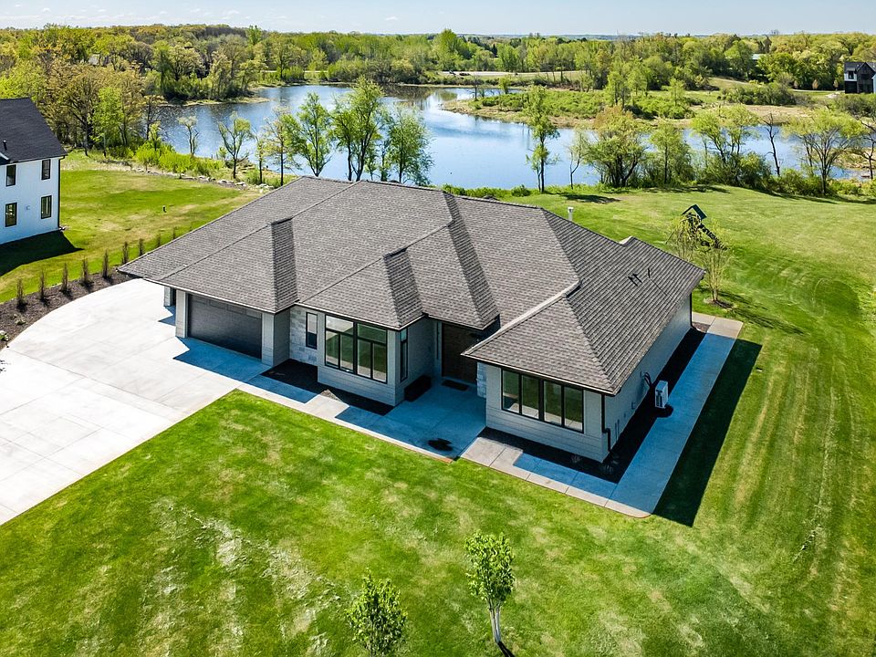 1st image of 9735 Frontier Ln