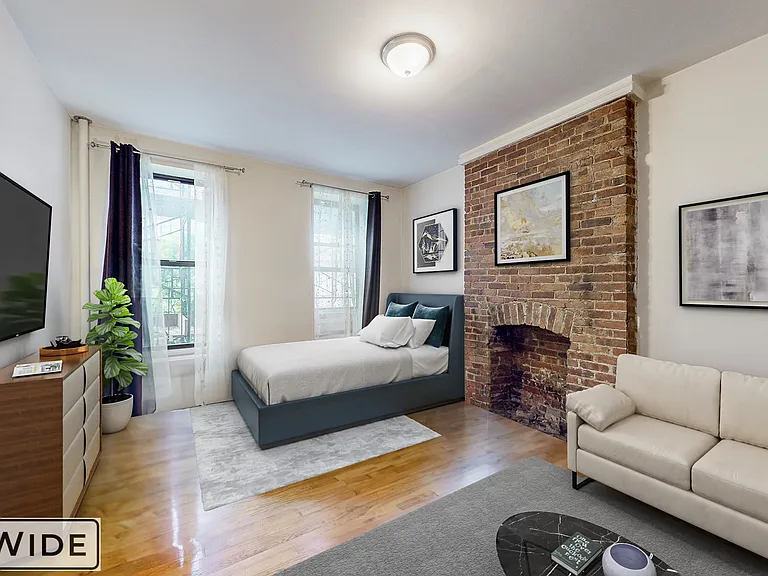 211 W 80th St #3A — Photo 1