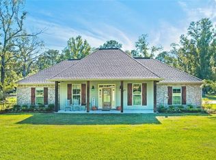 18055 Balfantz Rd, Springfield, LA 70462