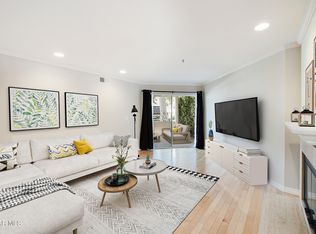 5837 Oak Bend Ln UNIT 104, Oak Park, CA 91377