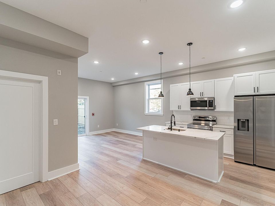 1st image of 1730 N 22nd St #102