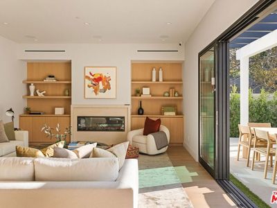 4931 Varna Ave, Sherman Oaks, CA, 91423