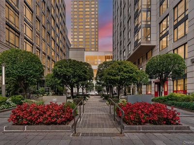 25 City Place #PHC, White Plains, NY, 10601