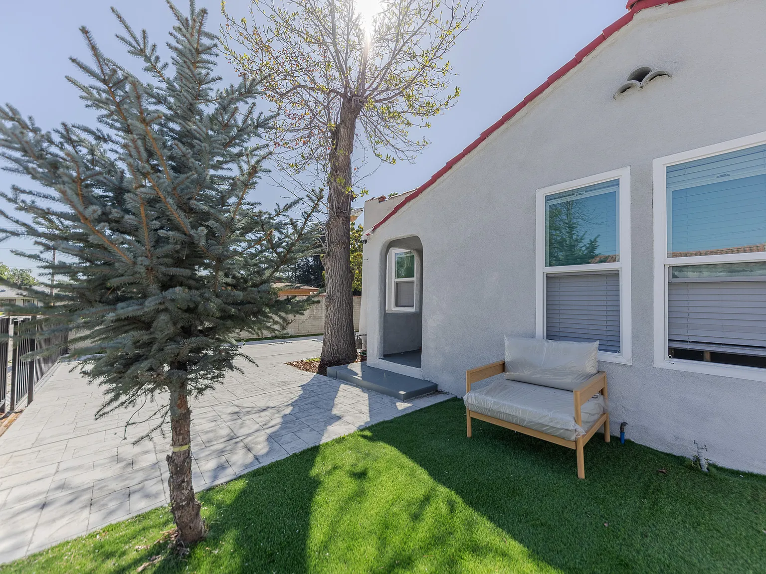 4 bed, 1850 sqft, $8,900 — Photo 4