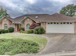 130 Forest View Cir, Hot Springs, AR 71913