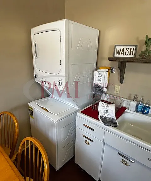 2030 Calle de Parian Unit A — Photo 11