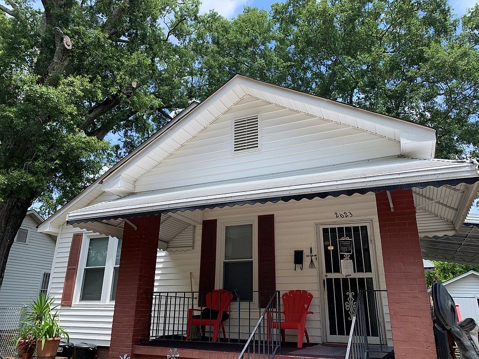 2nd image of 2623 Lewis St