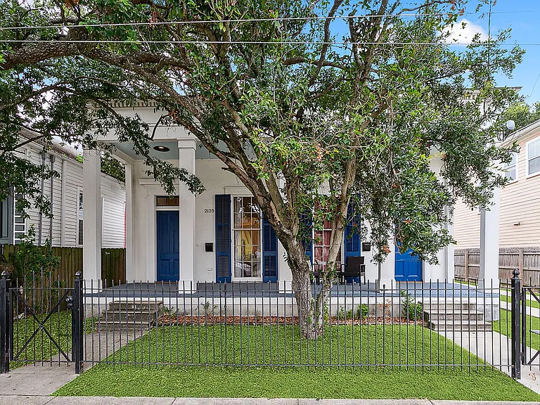 2123 S Liberty St — Photo 2