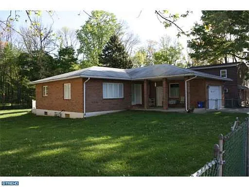 3416 Hilltop Ave photo 1