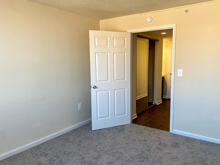 Gallery Tower — Photo 91