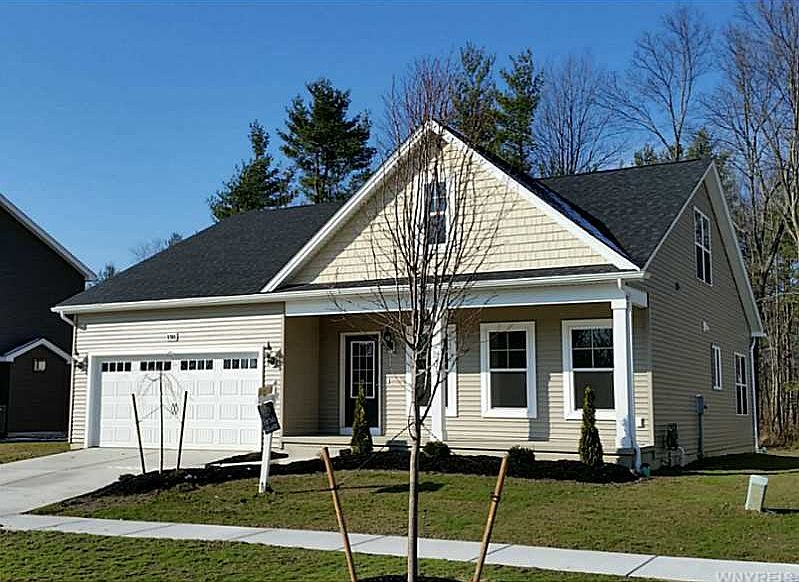 1st image of 4984 Waterford Ln