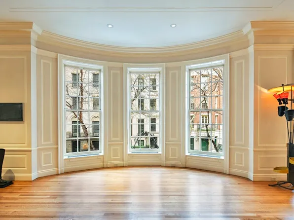 36 East 63rd Street image 14 of 38