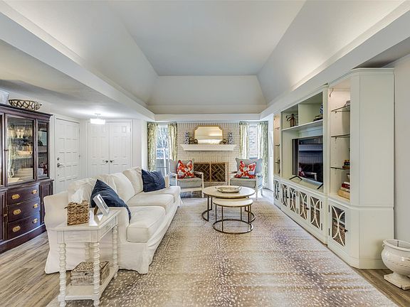 2nd image of 3201 Pecos St APT 1