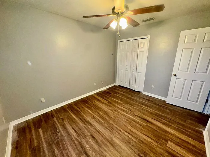 533 Cresting Oak Cir — Photo 18