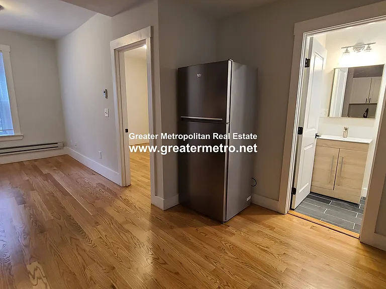 7 Noyes Pl #2 — Photo 4