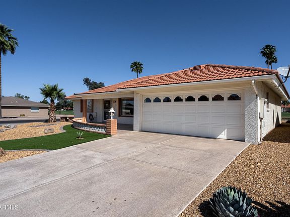 2nd image of 8008 E Medina Ave